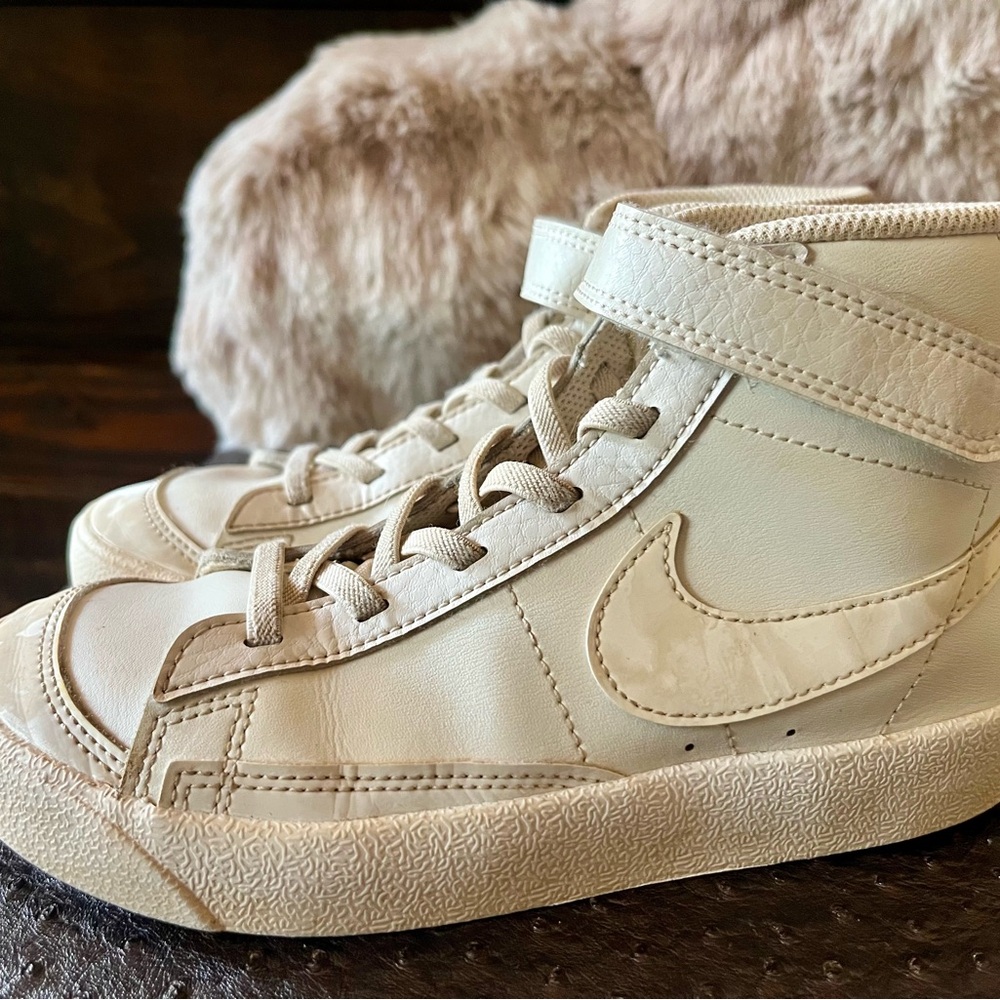 Nike Beige High-Top Sneakers